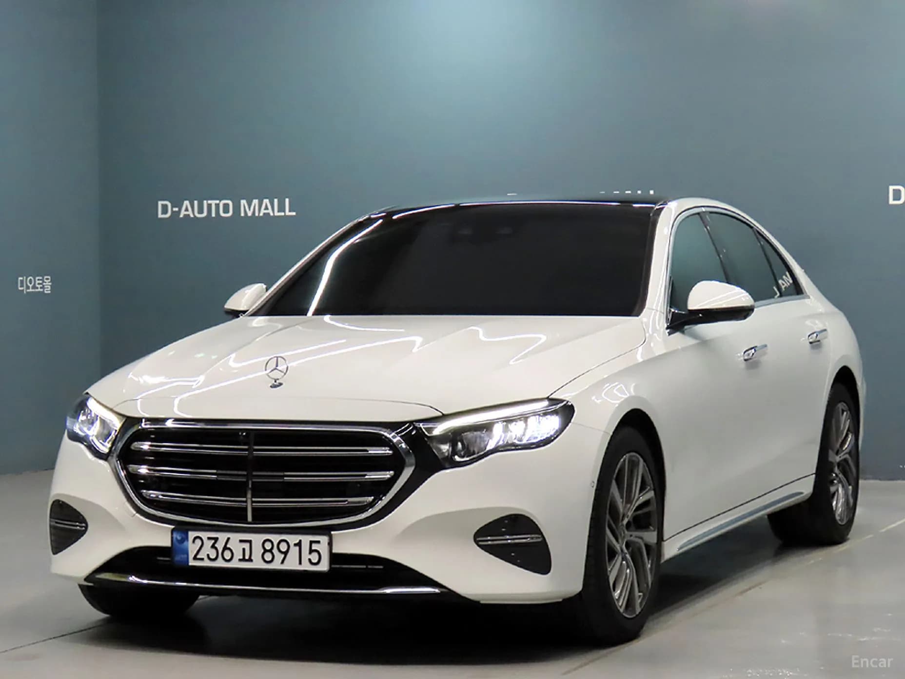 E-Class W214