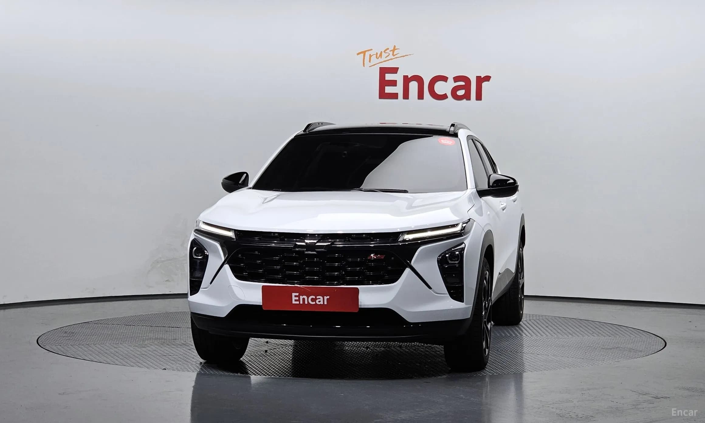 Trax Crossover