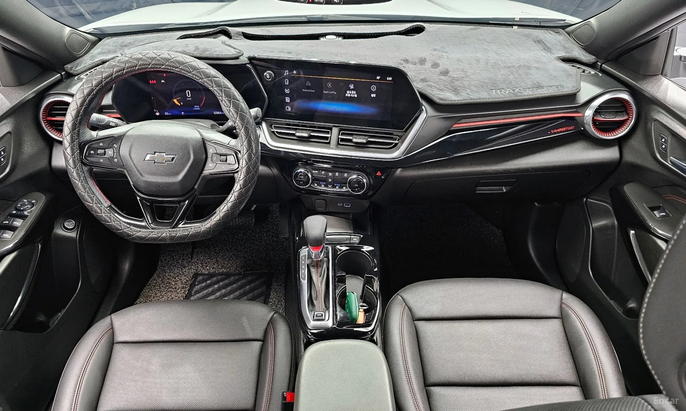 Trax Crossover