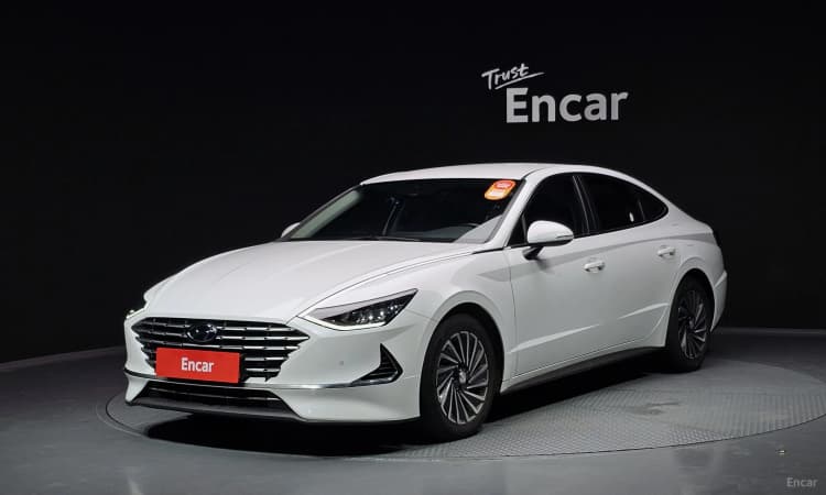 Sonata Hybrid (DN8)