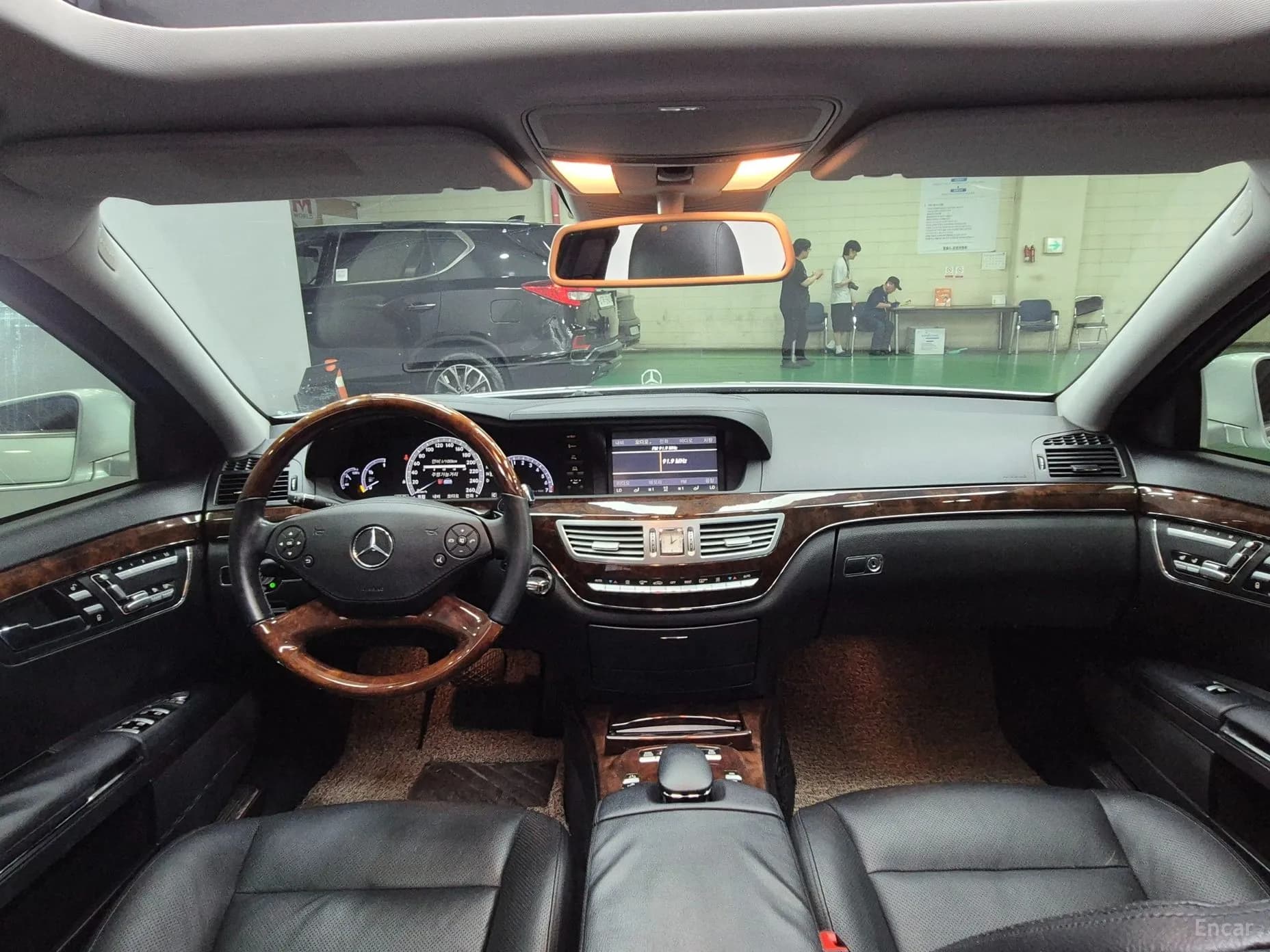 S-Class W221