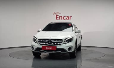 GLA-Class X156
