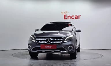 GLA-Class X156