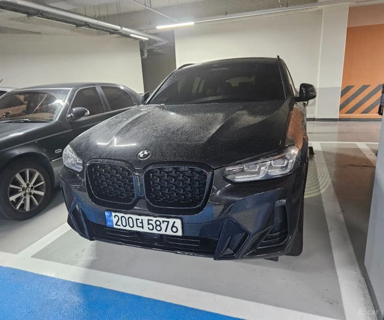 X4 (G02)
