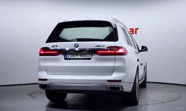 X7 (G07)