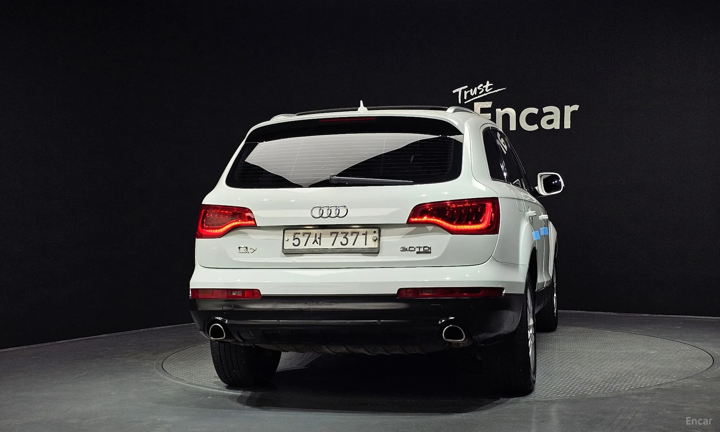 Q7