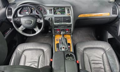 Q7