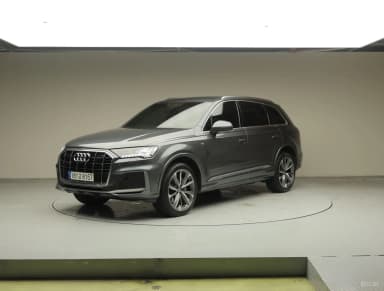 Q7 (4M)