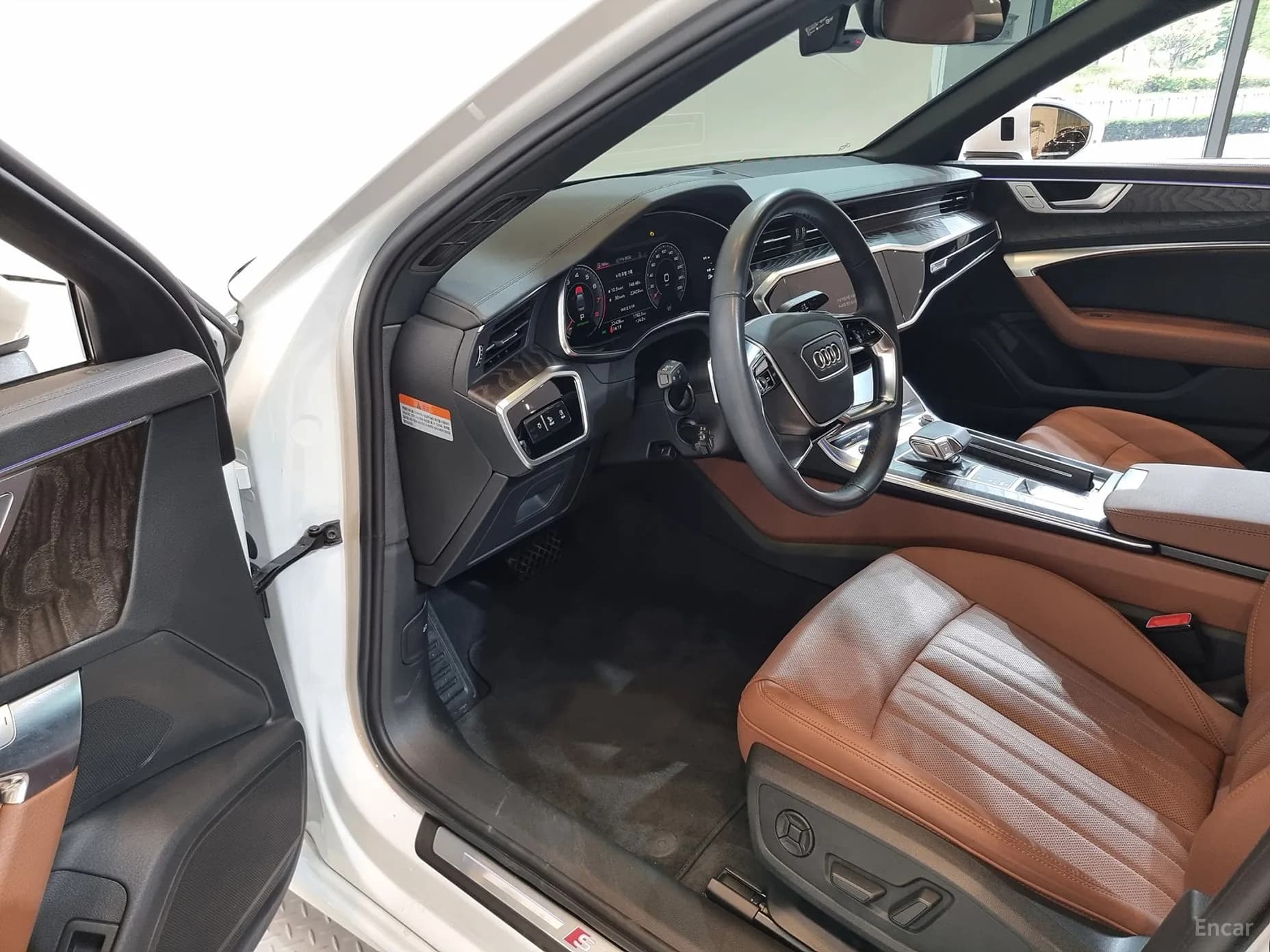 A6 (C8)