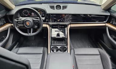 Panamera (972)