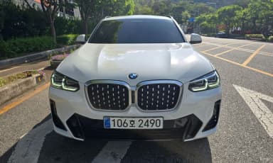 X4 (G02)