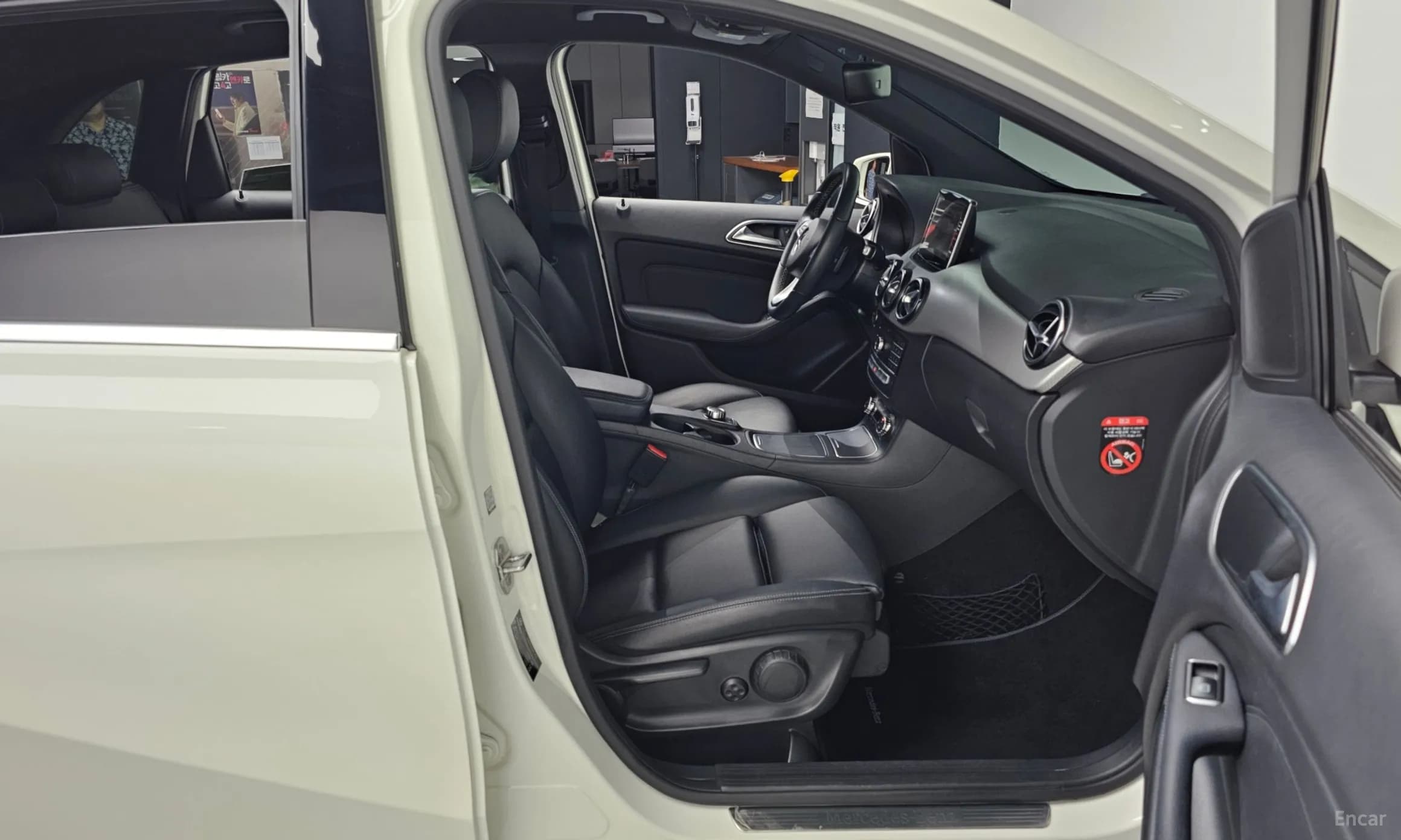 B-Class W246