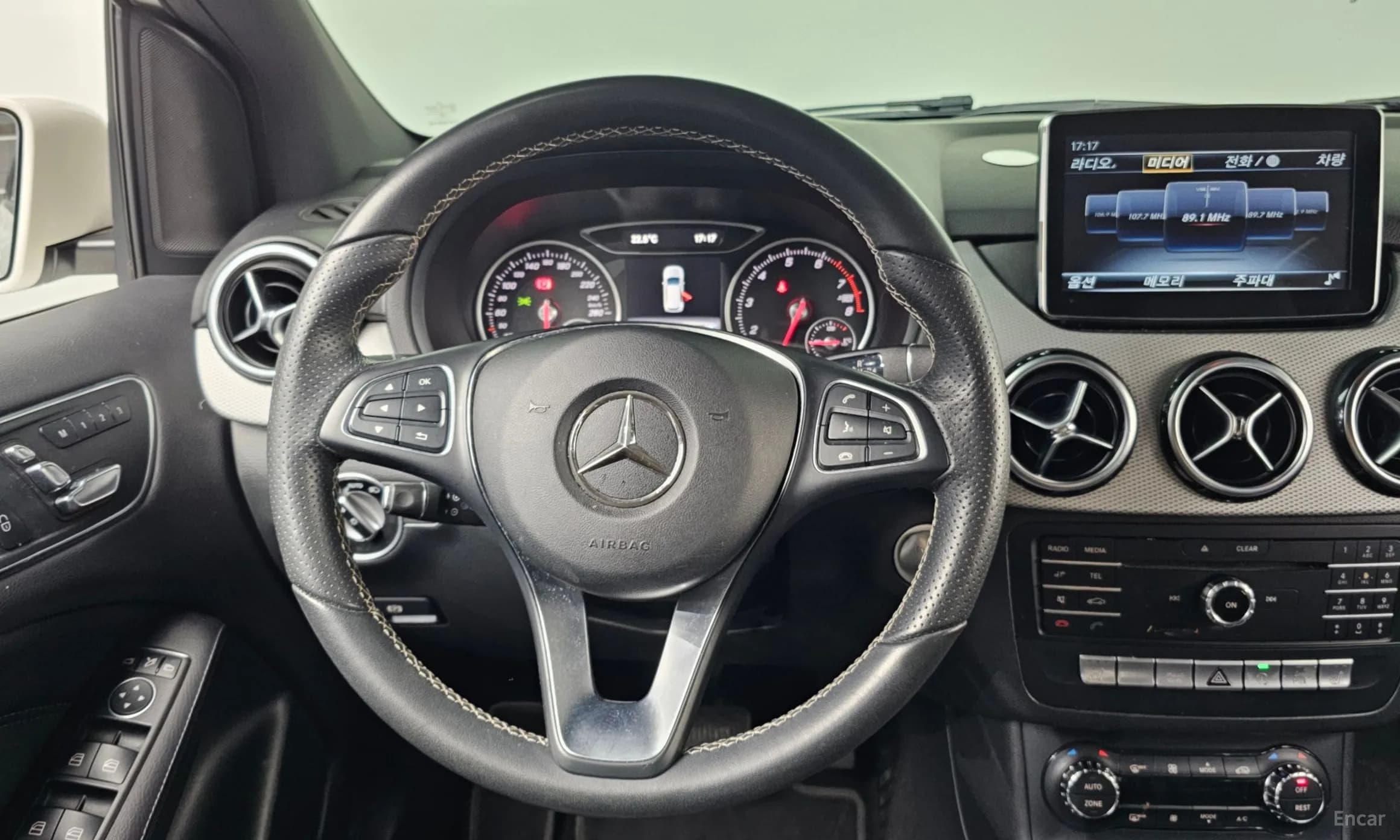 B-Class W246