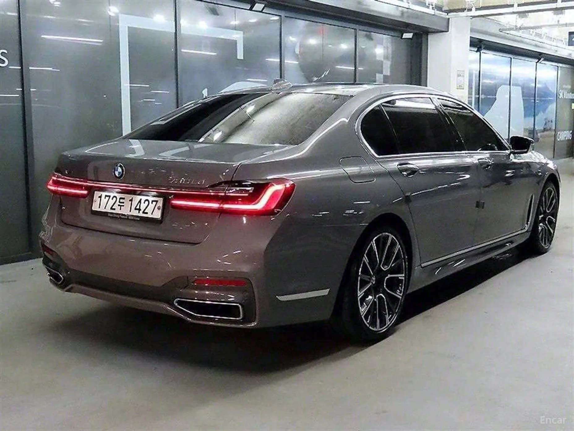 7 Series (G11)