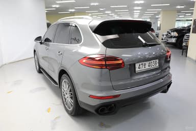 New Cayenne