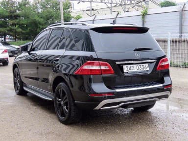 M-Class W166