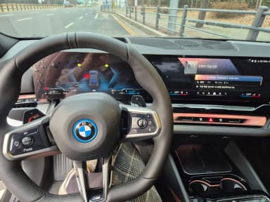 5 Series (G60)