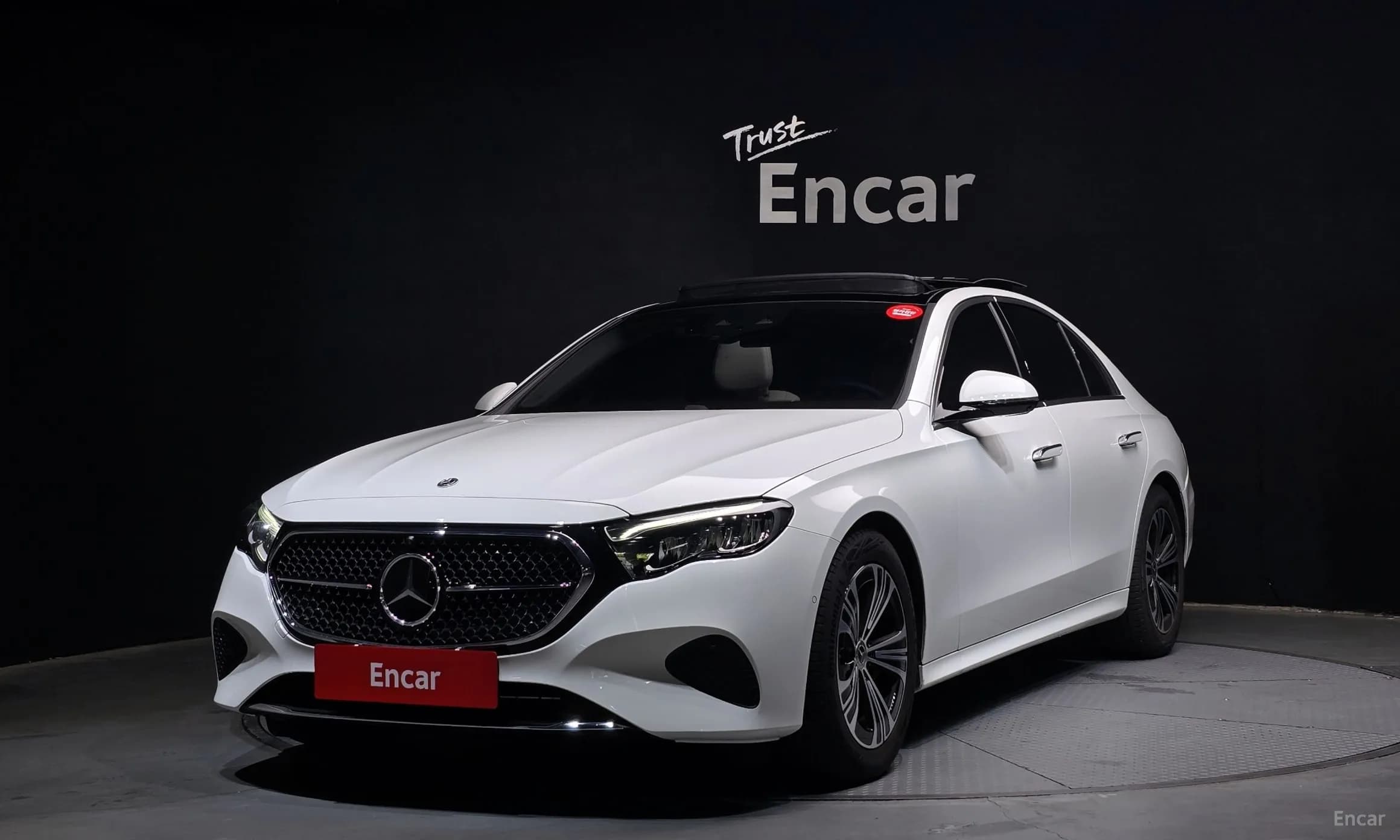 E-Class W214