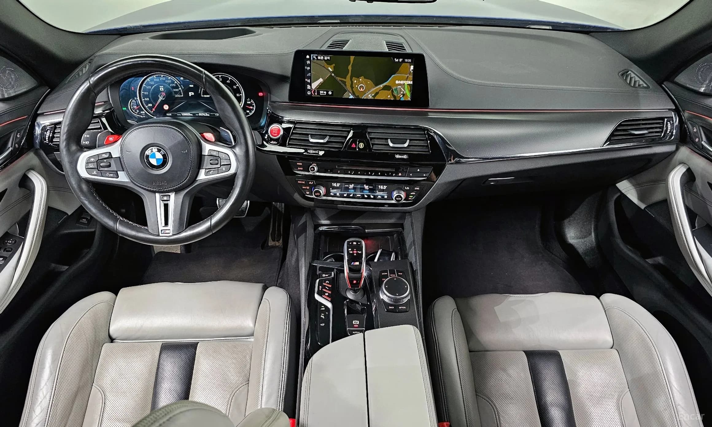 M5 (F90)