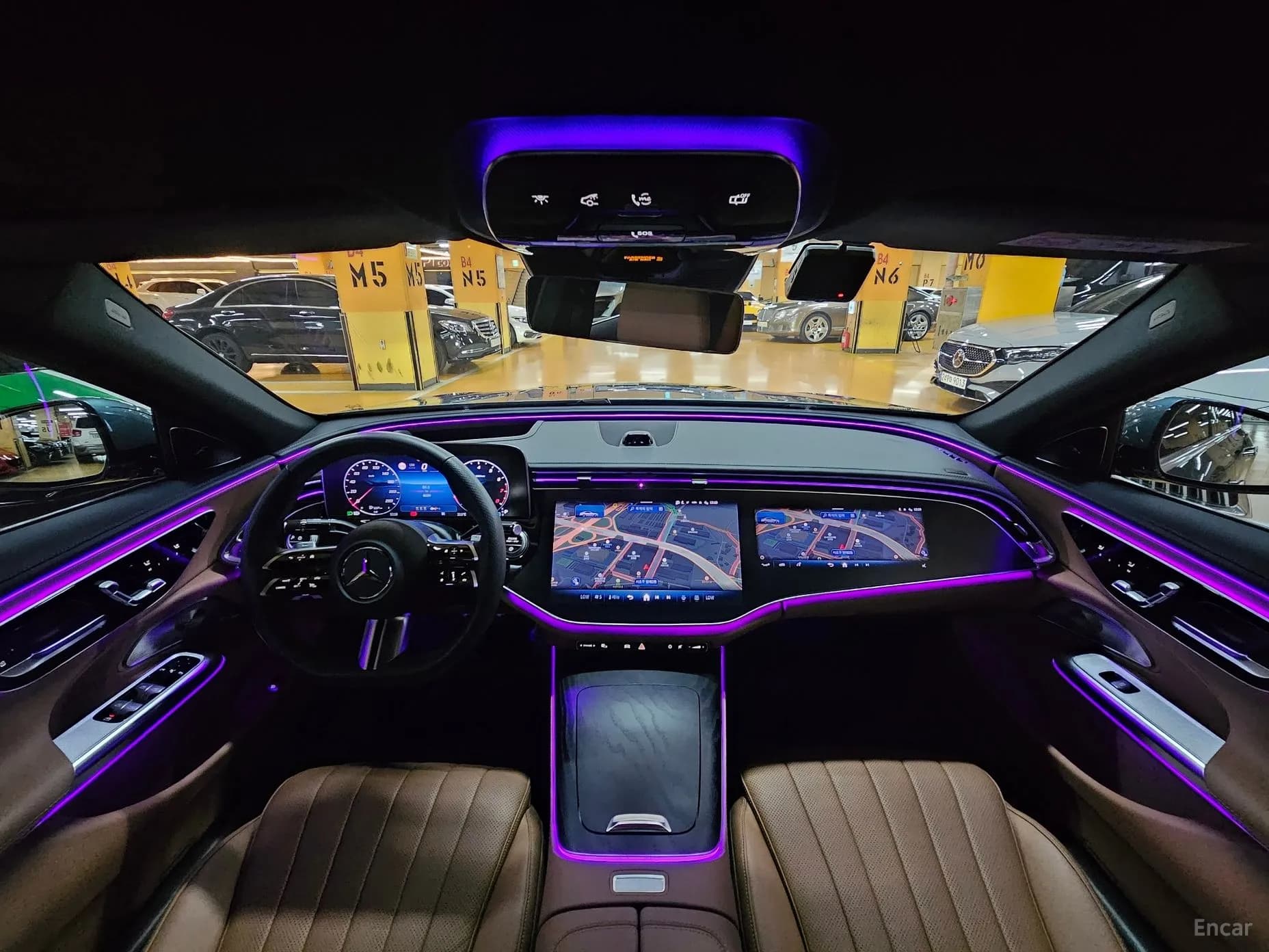 E-Class W214