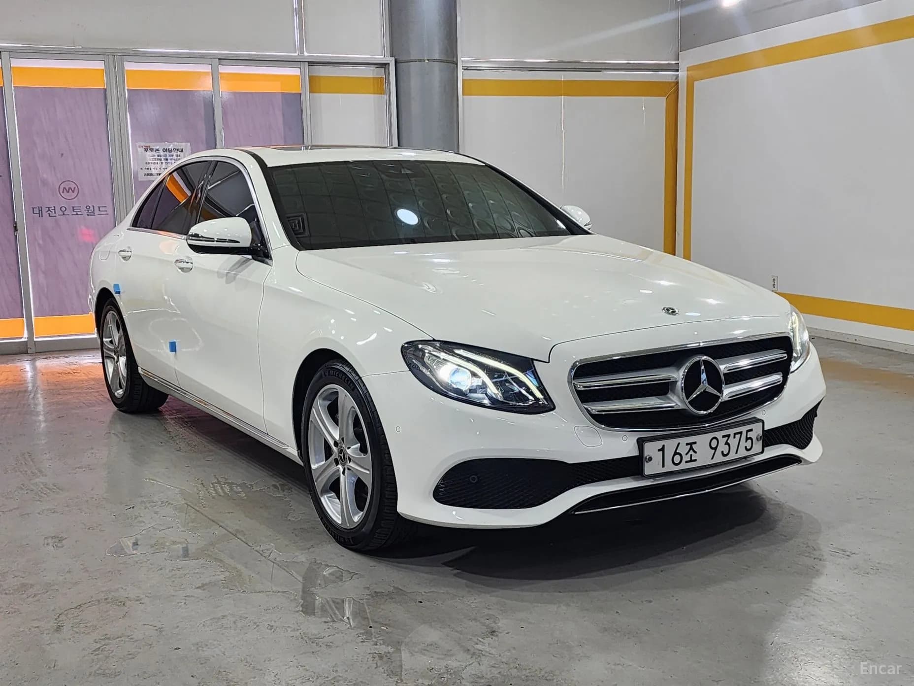 E-Class W213