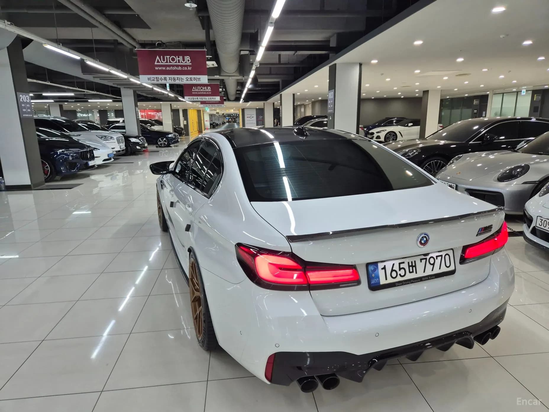M5 (F90)
