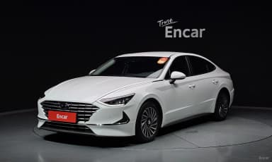 Sonata Hybrid (DN8)