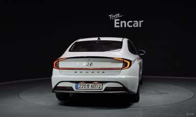 Sonata Hybrid (DN8)