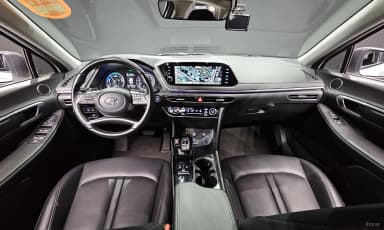 Sonata Hybrid (DN8)