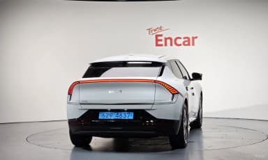 EV6