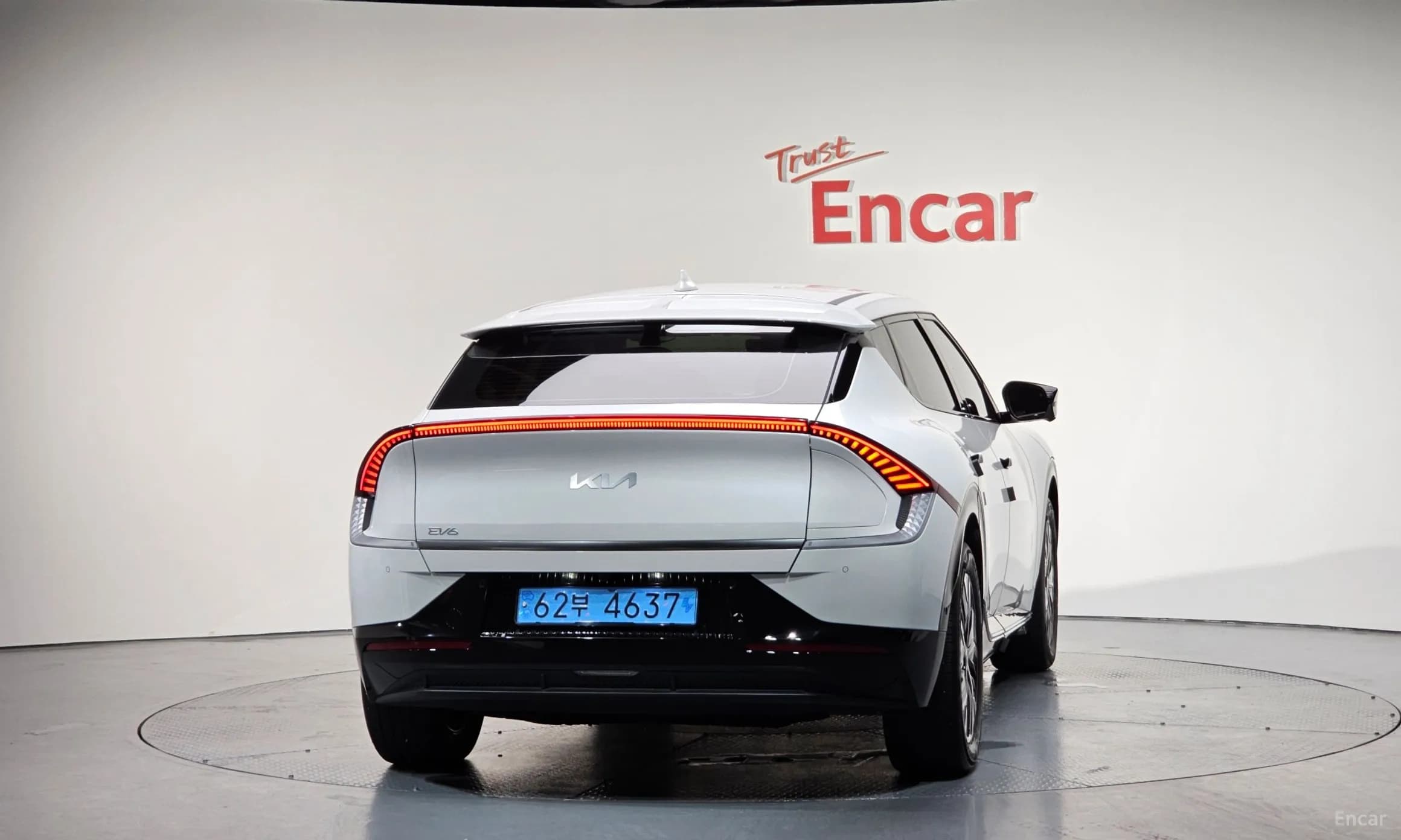 EV6