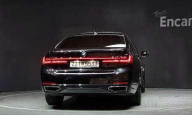 7 Series (G11)