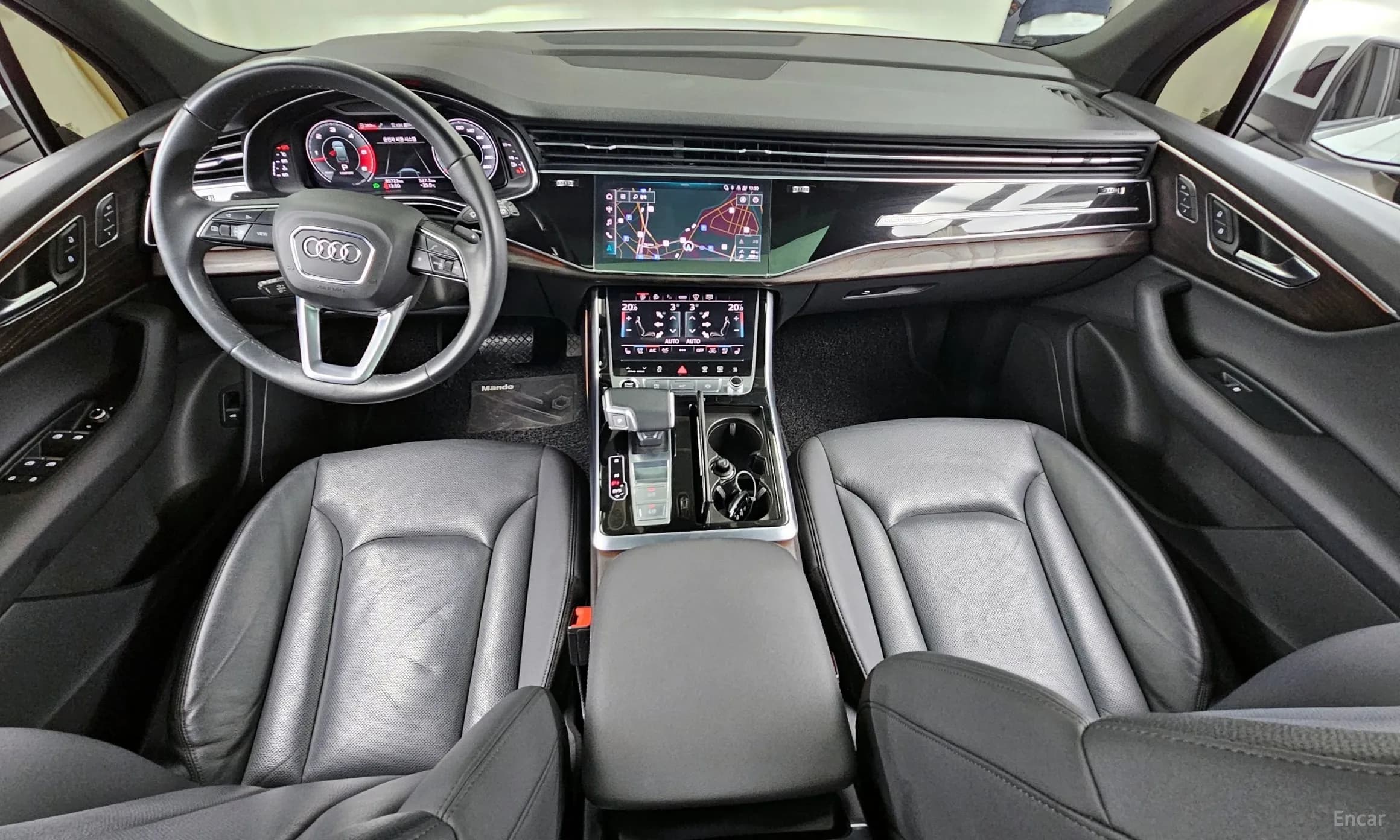 Q7 (4M)