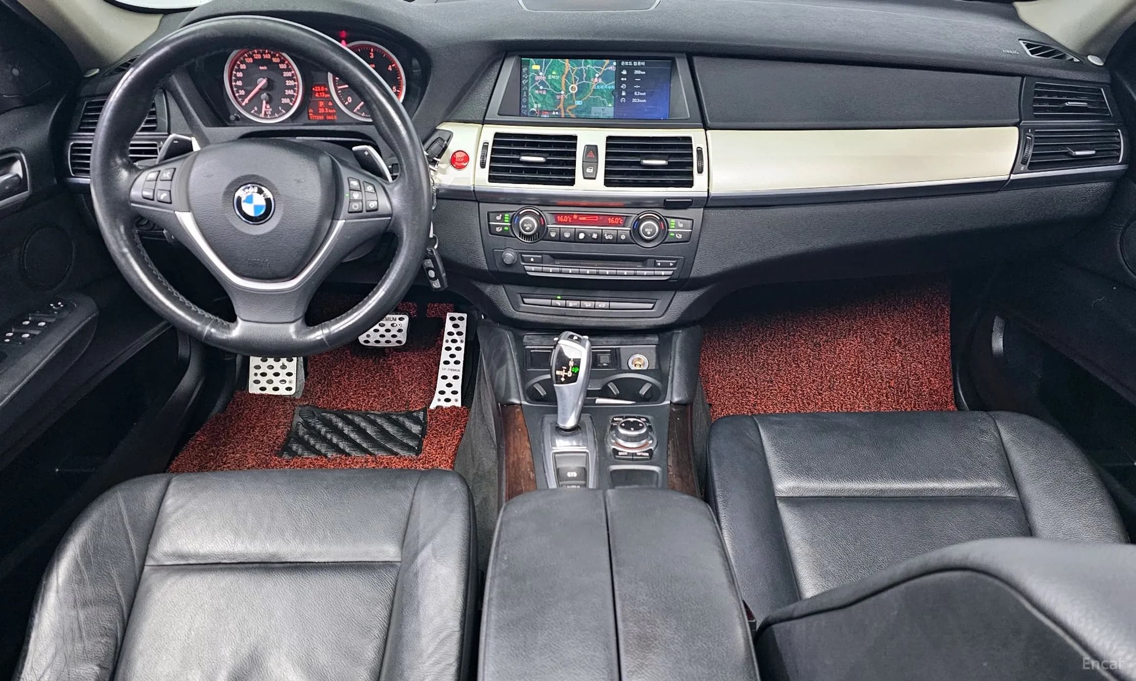 X6 (E71)
