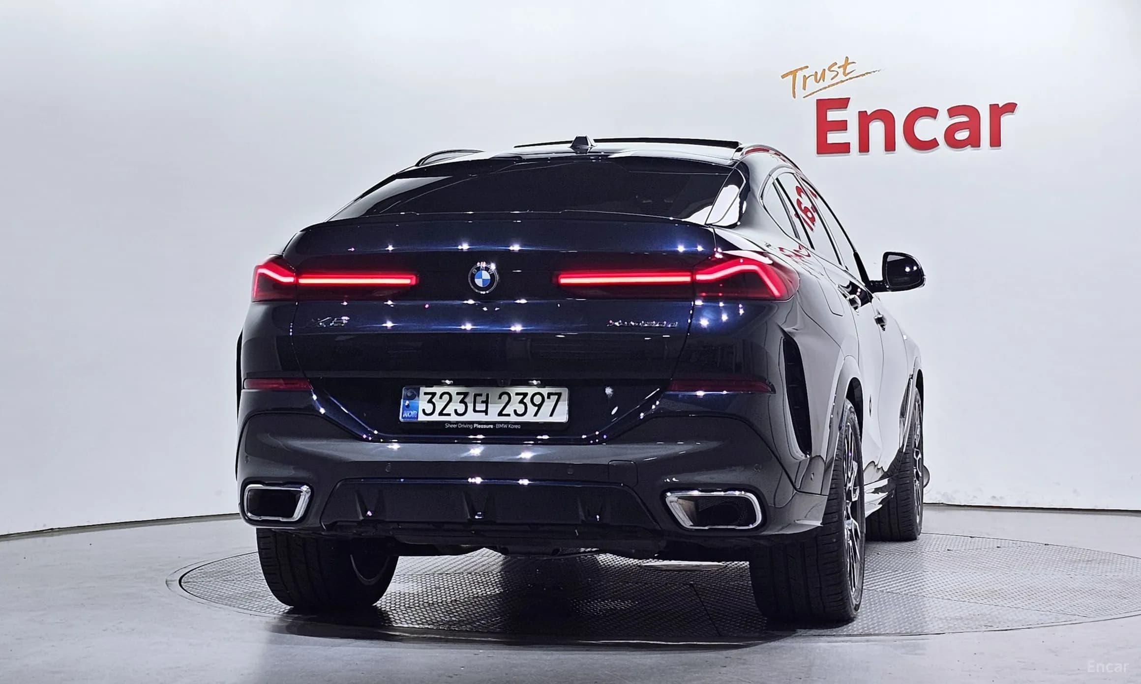 X6 (G06)