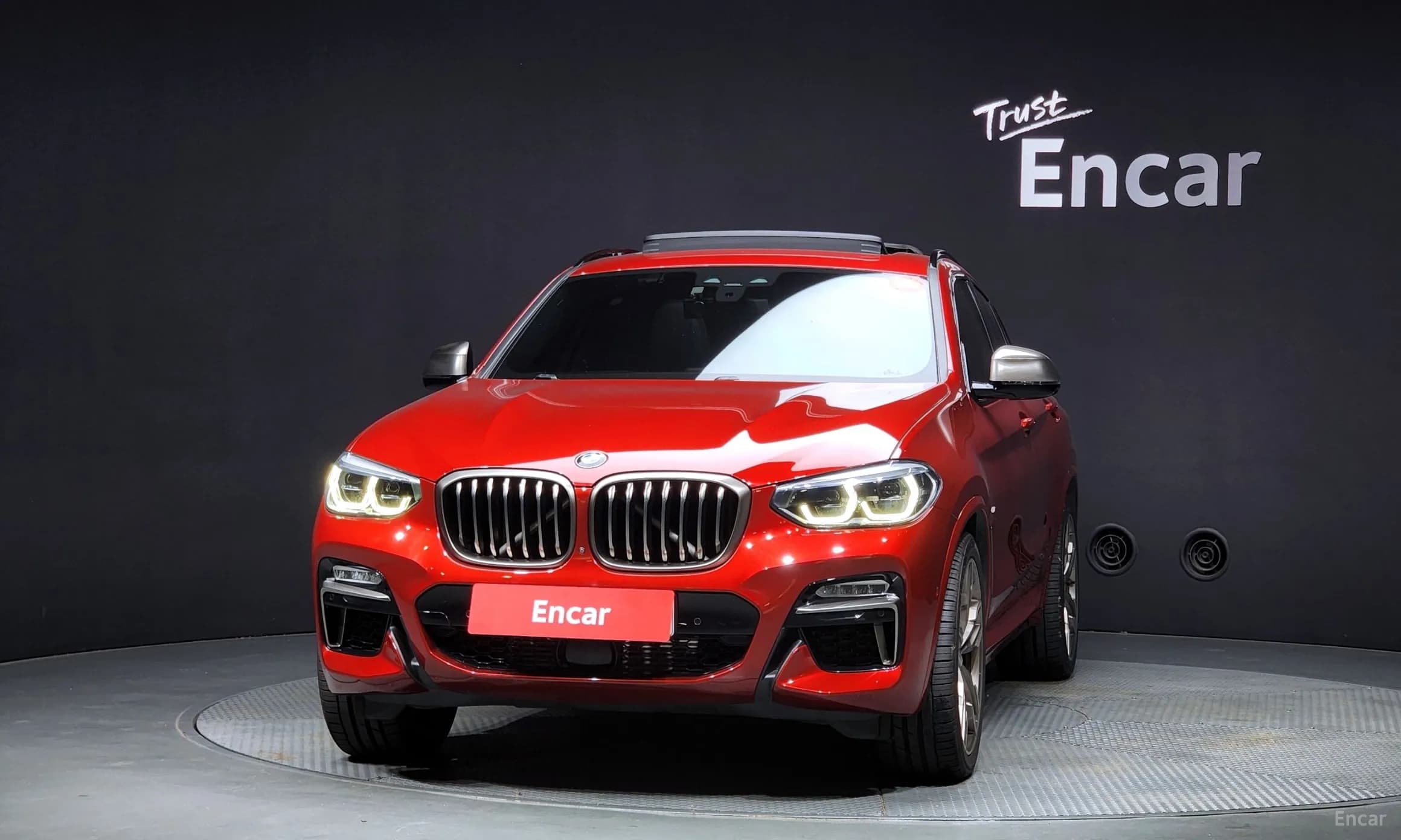X4 (G02)
