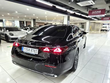 E-Class W214