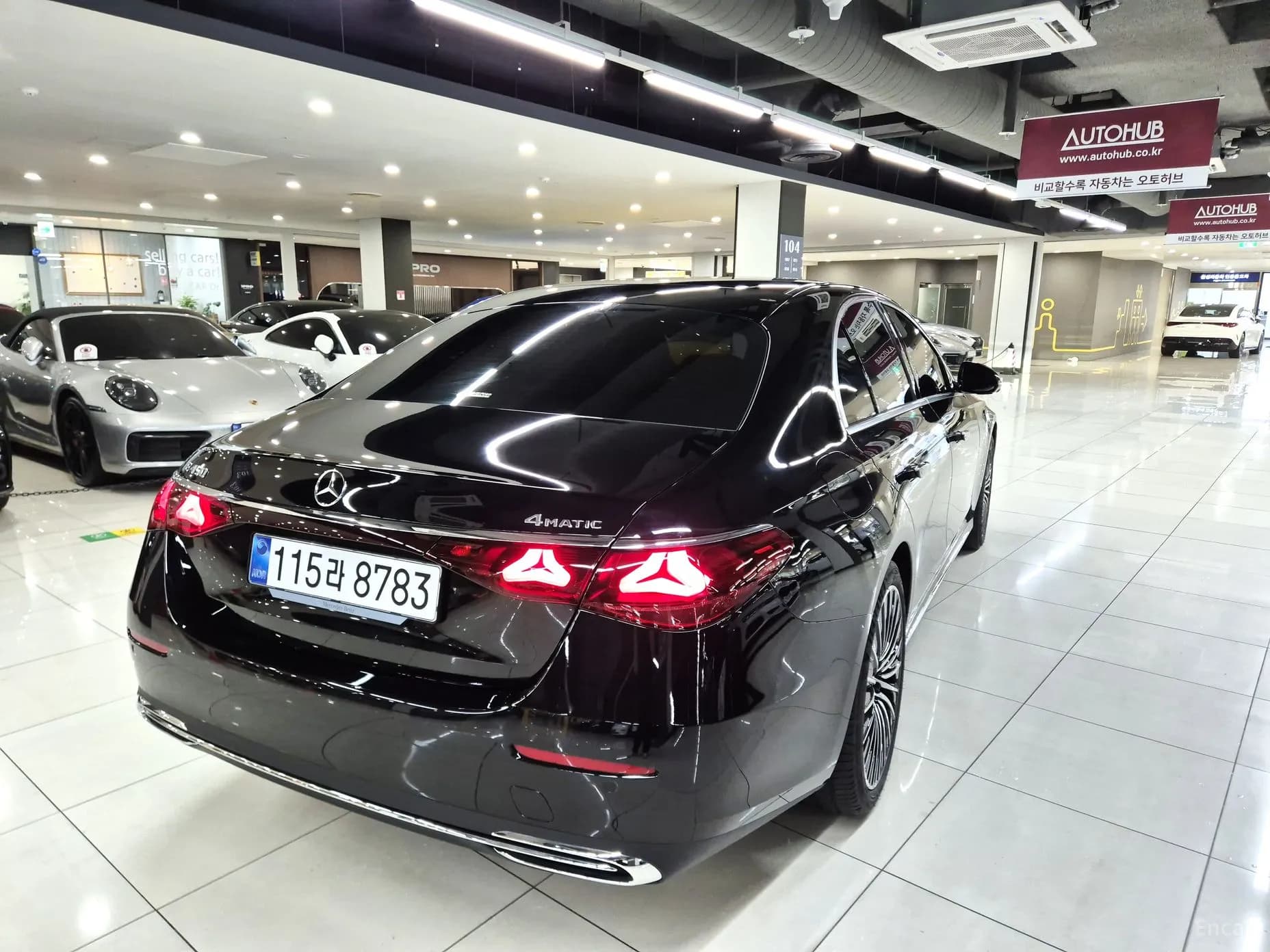 E-Class W214