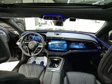 E-Class W214