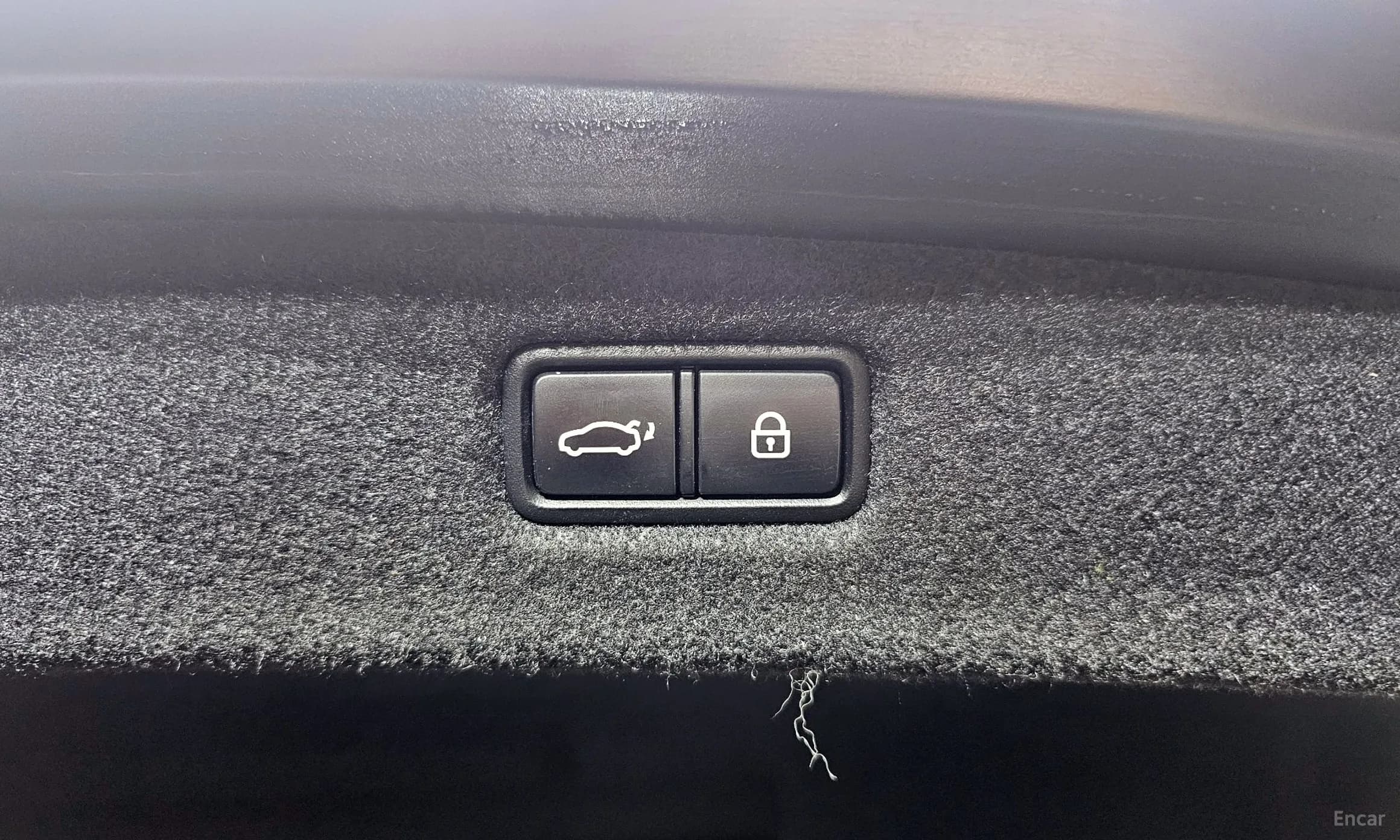 G90
