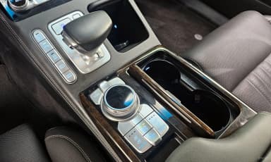 G90