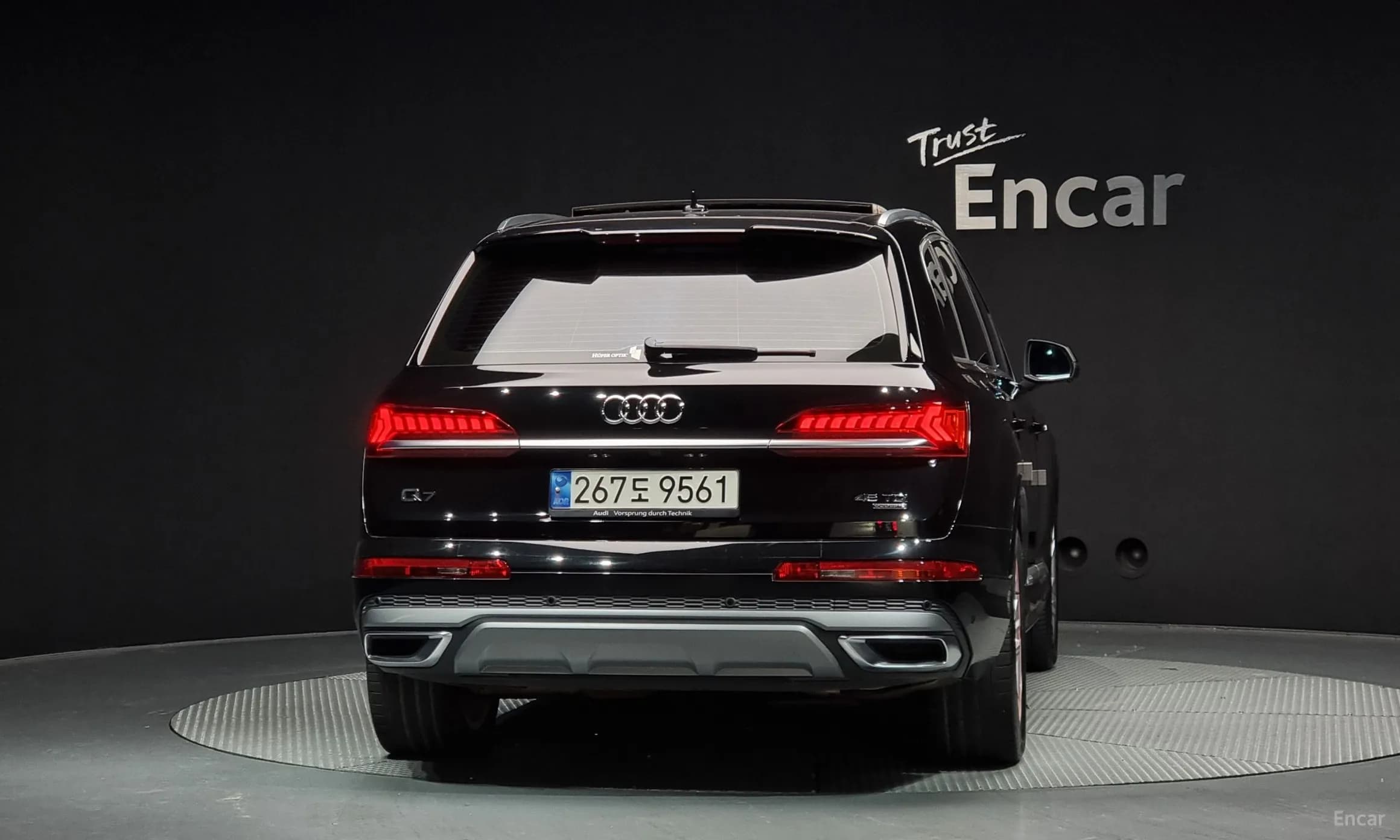Q7 (4M)