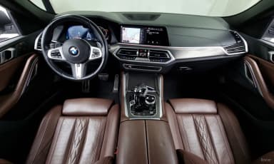 X6 (G06)