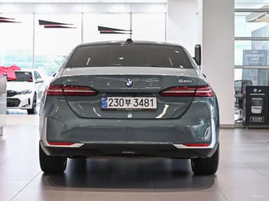 5 Series (G60)