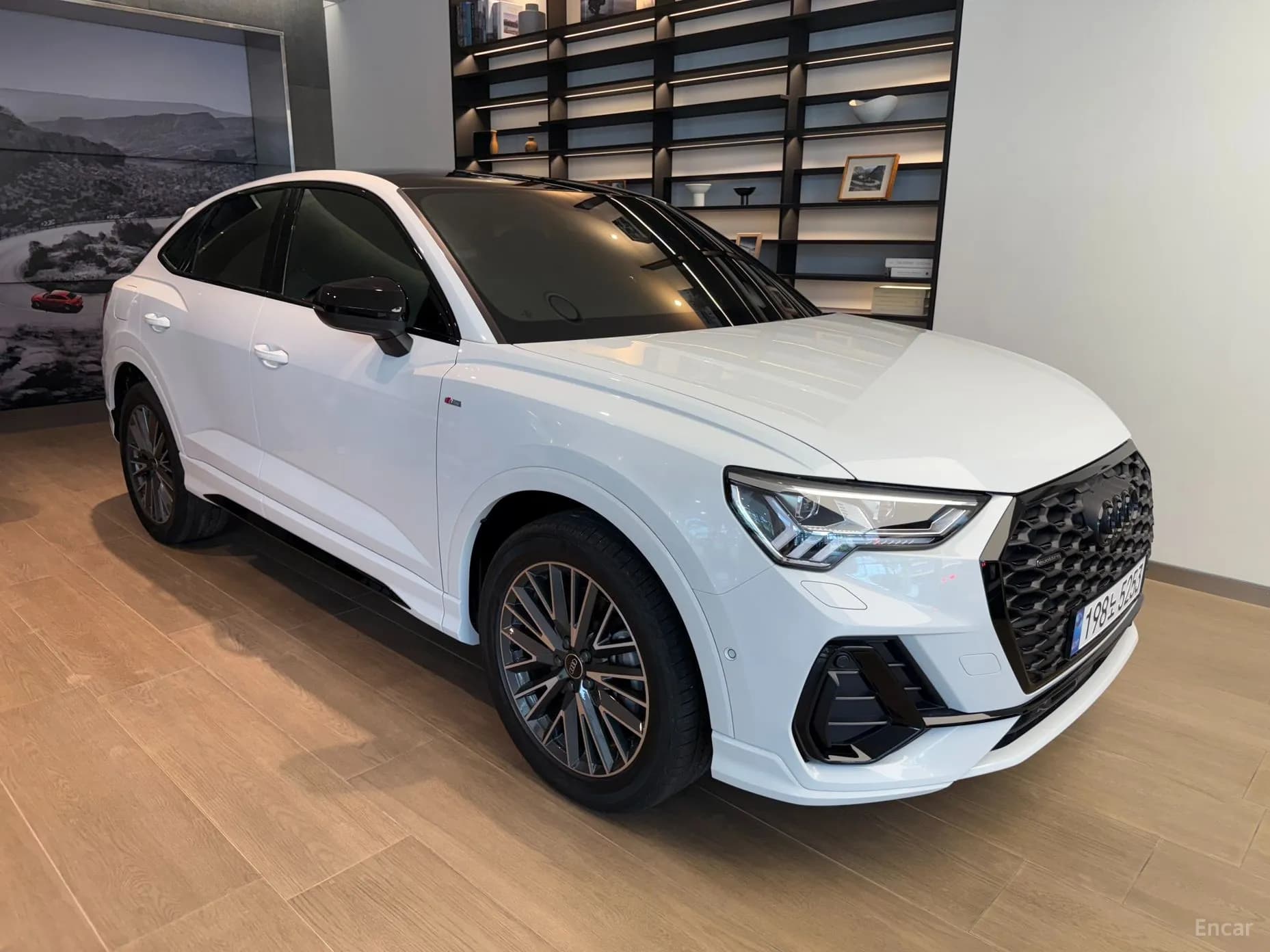 Q3 (F3)