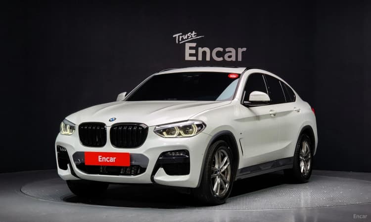 X4 (G02)