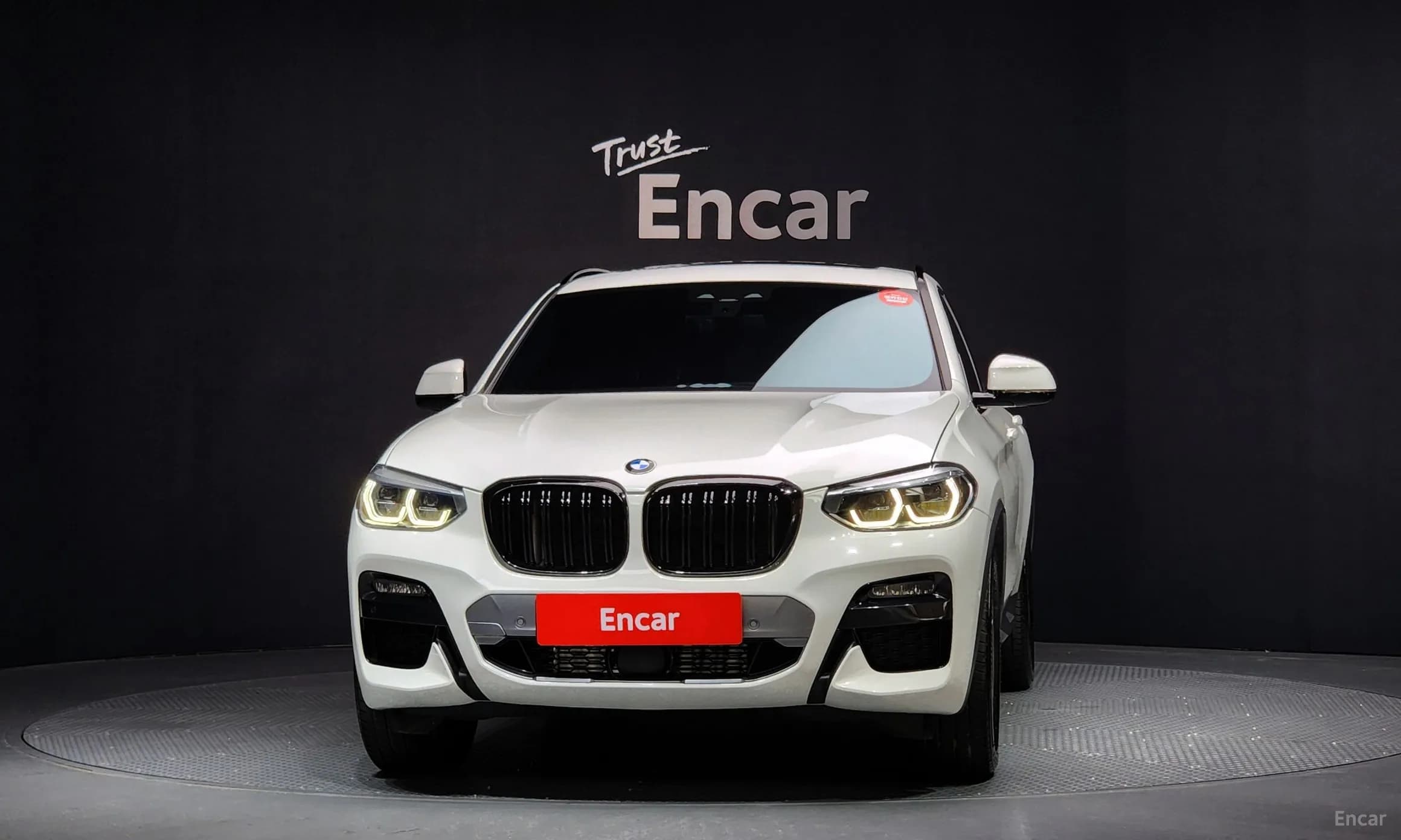 X4 (G02)