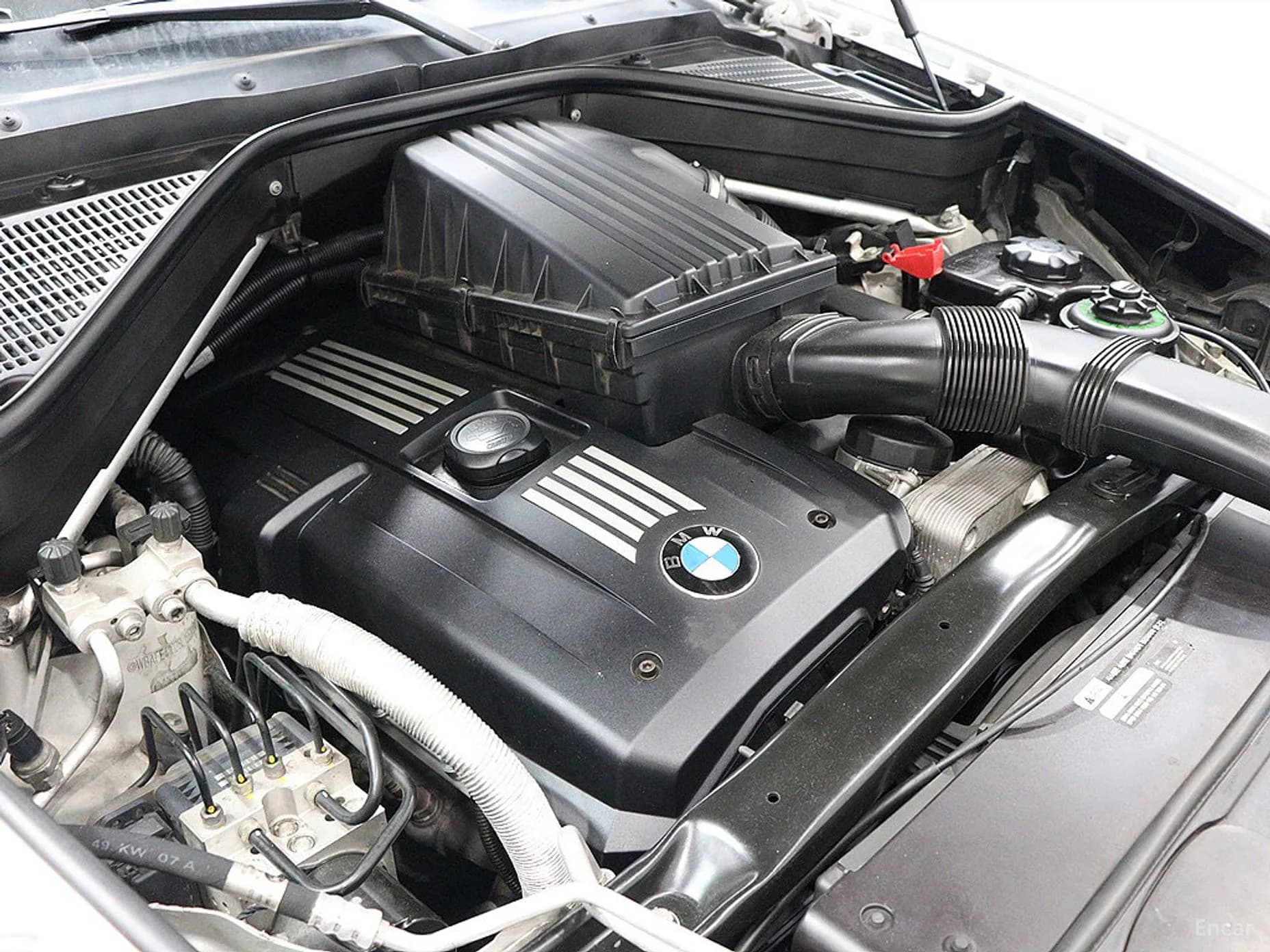 X5 (E70)