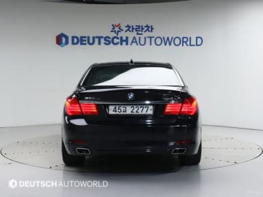 7 Series (F01)