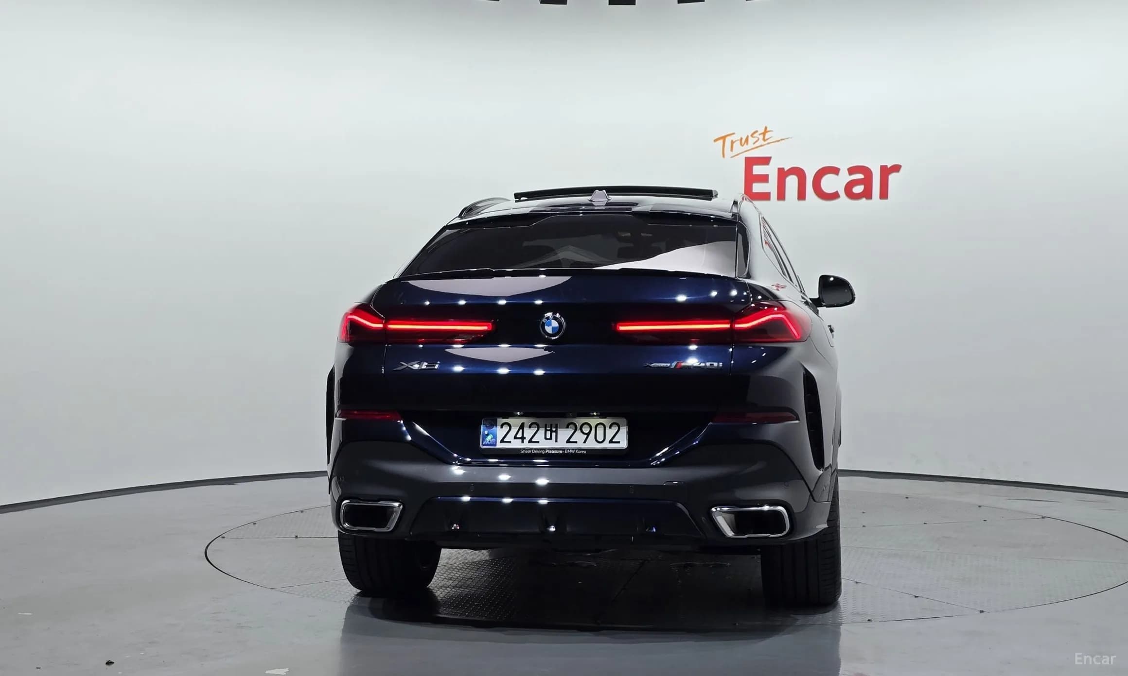 X6 (G06)